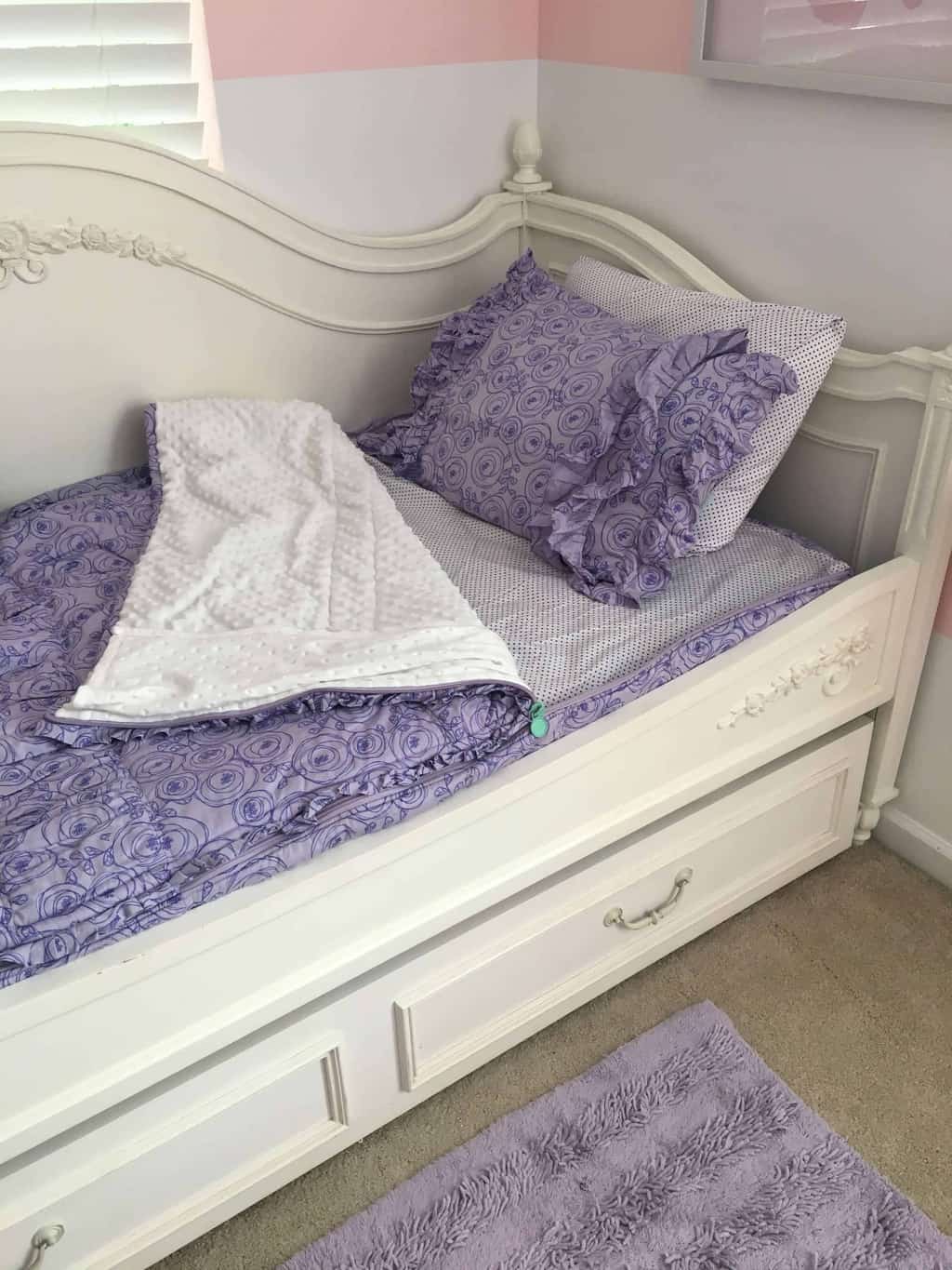 Clean house in one hour by letting your kids make their own beds!