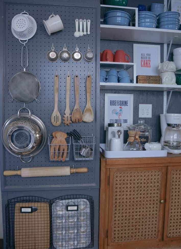 Kitchen_Storage_Pegboard The Savvy Sparrow