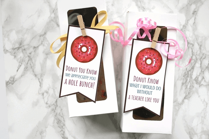 donut gift tags on boxes of donuts