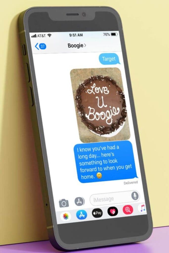 a sweet text message with a picture of a cake