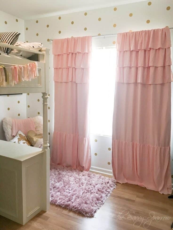 13 Small Bedroom Decorating Ideas on a Budget The Savvy Sparrow