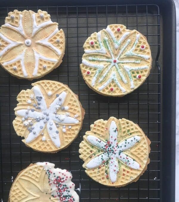 no bake Christmas cookies that look like snowflakes