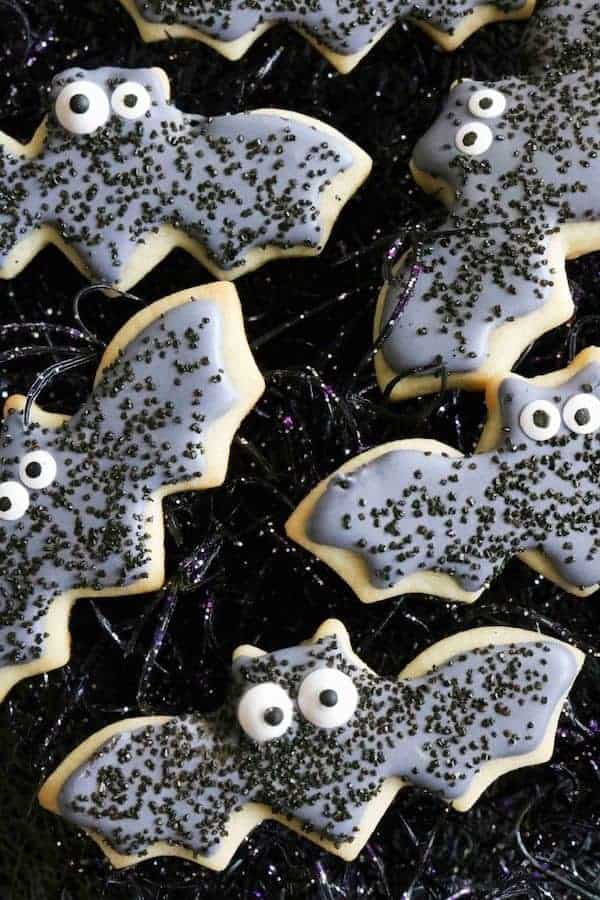 bat shaped sugar cookies