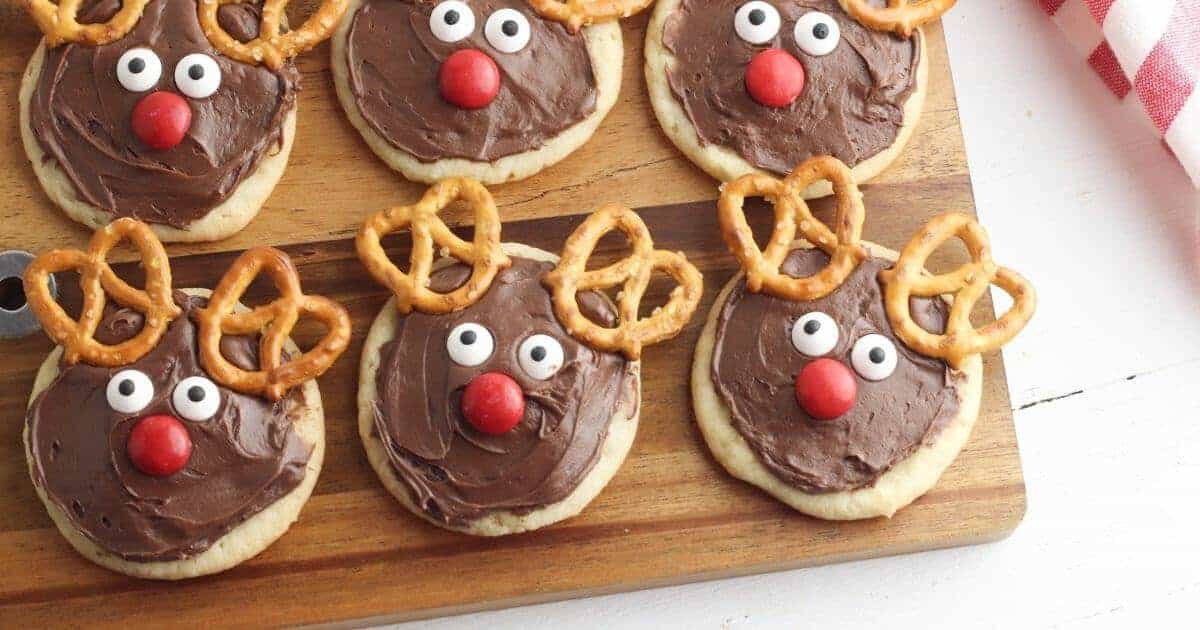 cookies decorated like reindeer