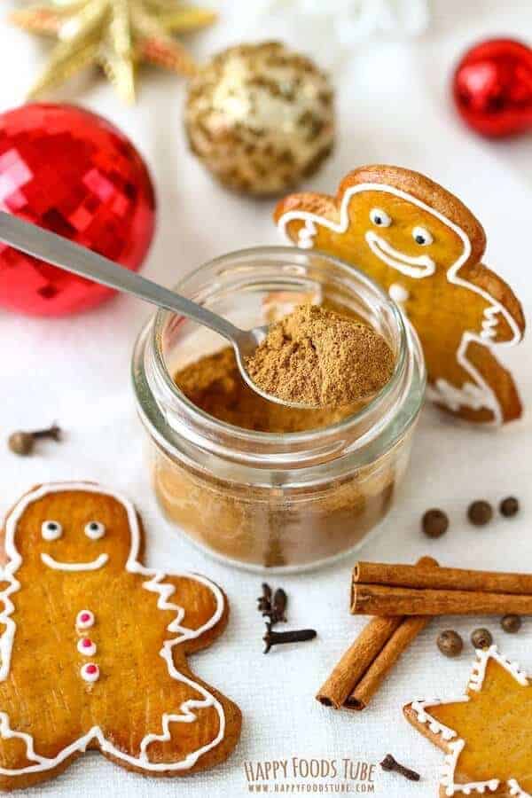 homemade gingerbread spice mix in a gift jar