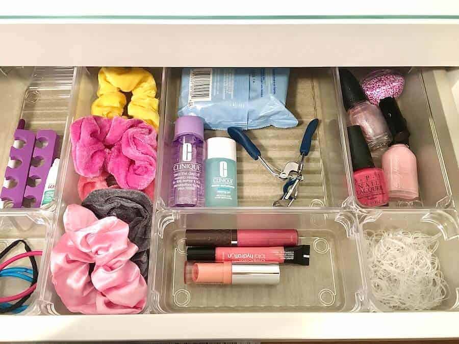 Junk Drawer Organization - Keep it Clean Once and For All!