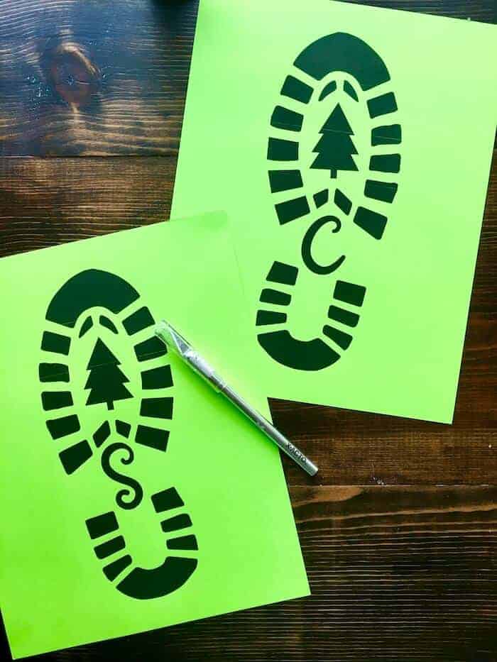 santas footprints templates printed on green card stock