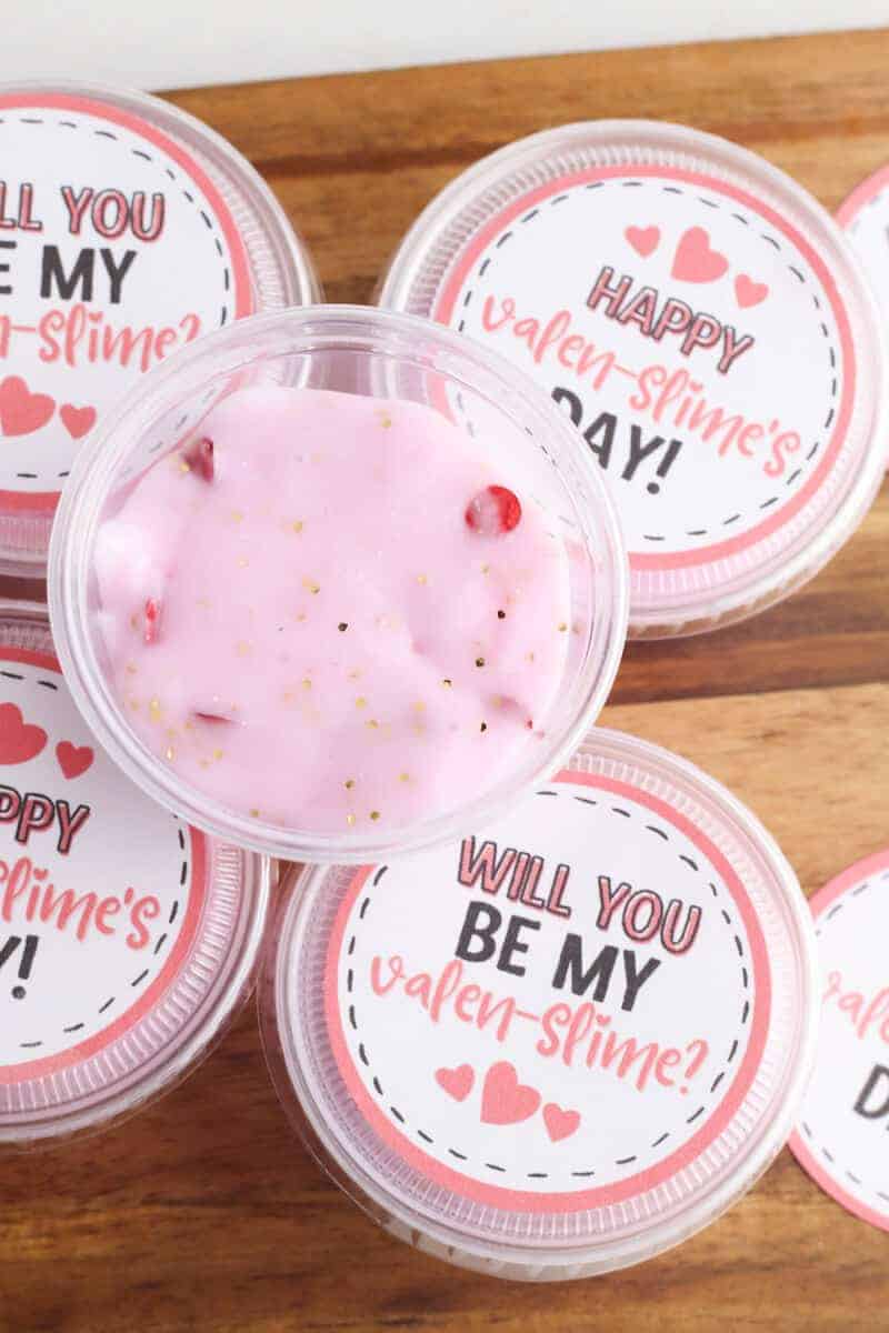 Valentines day slime in portion cups with printable tag