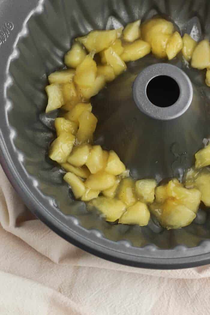 apple pie filling in a bundt pan