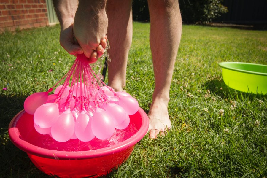 self sealing water balloons