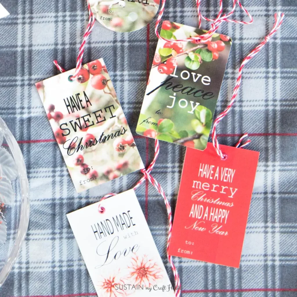 Christmas gift tags with leaves and flowers