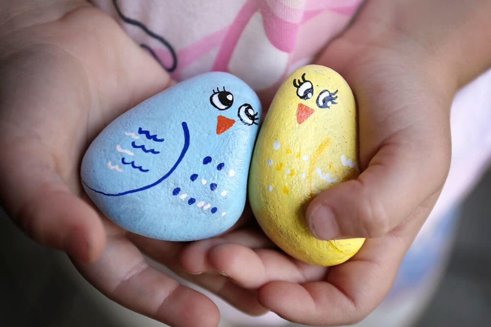 painted rocks that look like birds