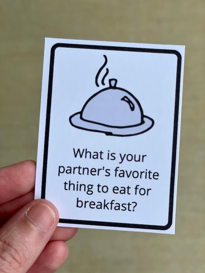 printable question card that says what is your spouse's favorite thing to eat for breakfast