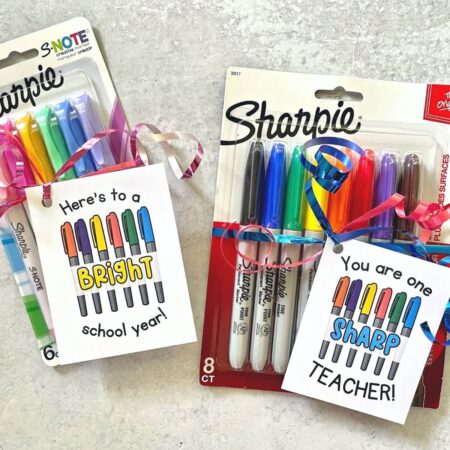 teacher gifts with Sharpie markers and printable gift tags
