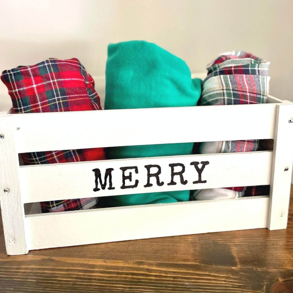 wooden Christmas crate that says merry