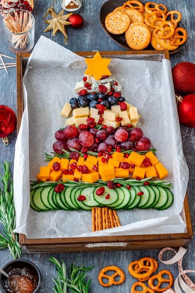 christmas tree charcuterie board