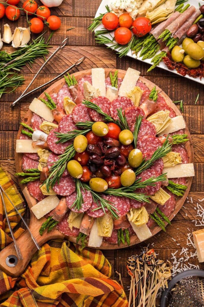 antipasto holiday charcuterie board