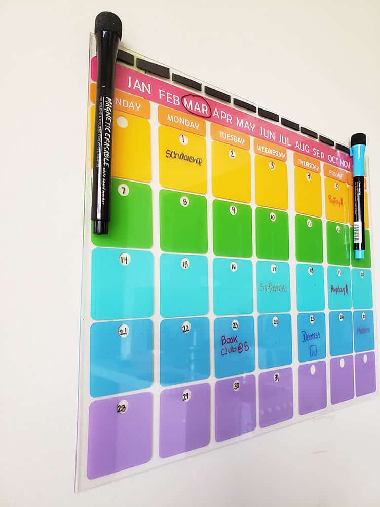 DIY plexiglass calendar