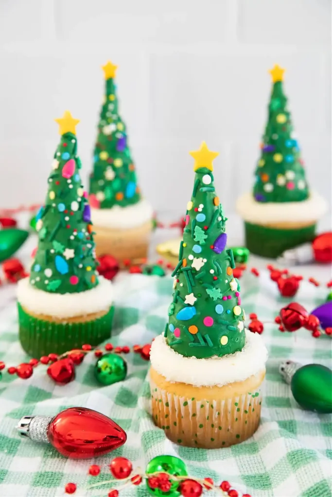 Christmas tree ice cream cone cupcakes