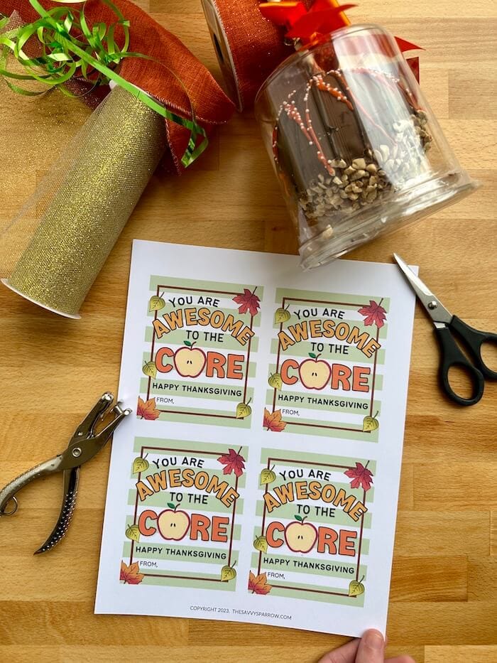 printable caramel apple gift tags for Thanksgiving gifts