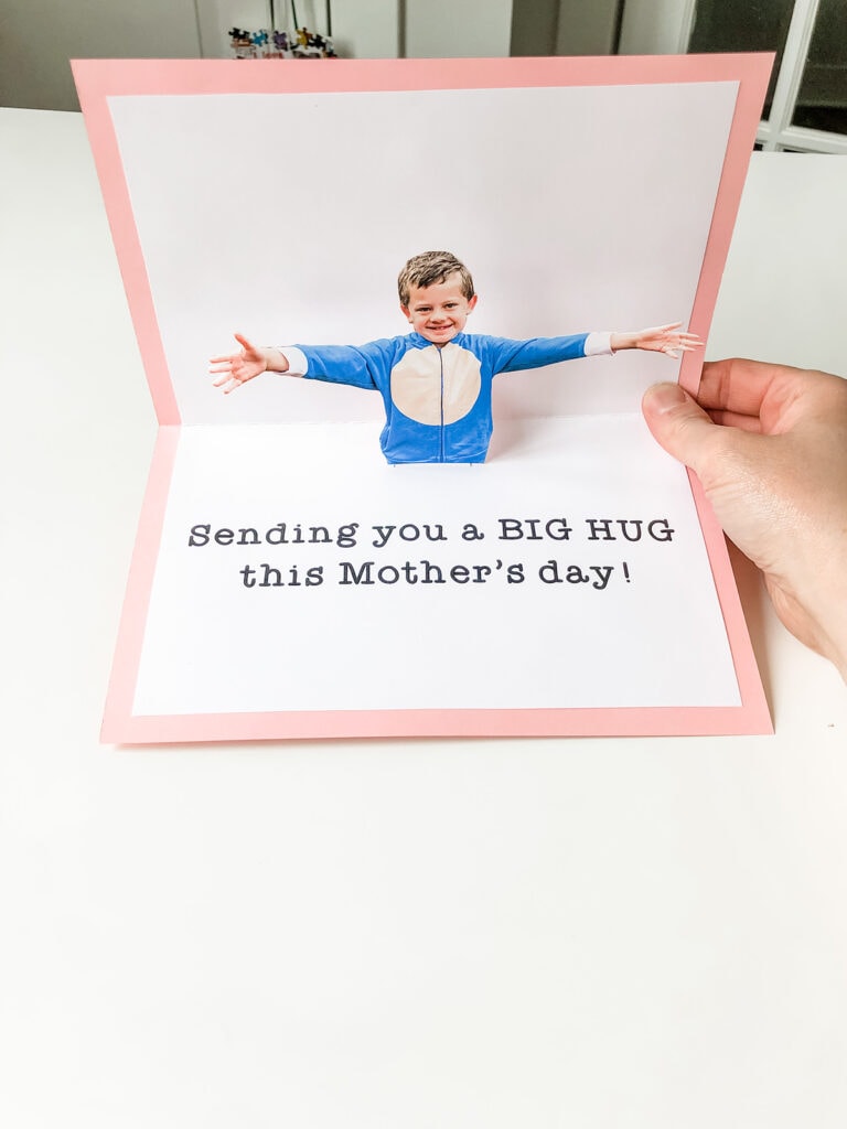 pop up card for Mother's Day with picture of child